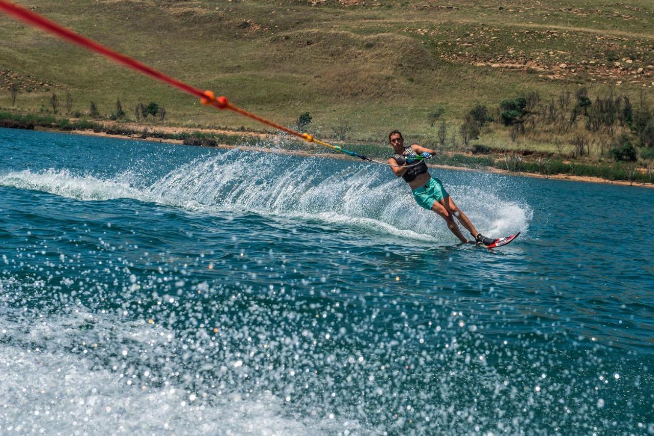 First Group Qwantani Hotel Harrismith Kültér fotó