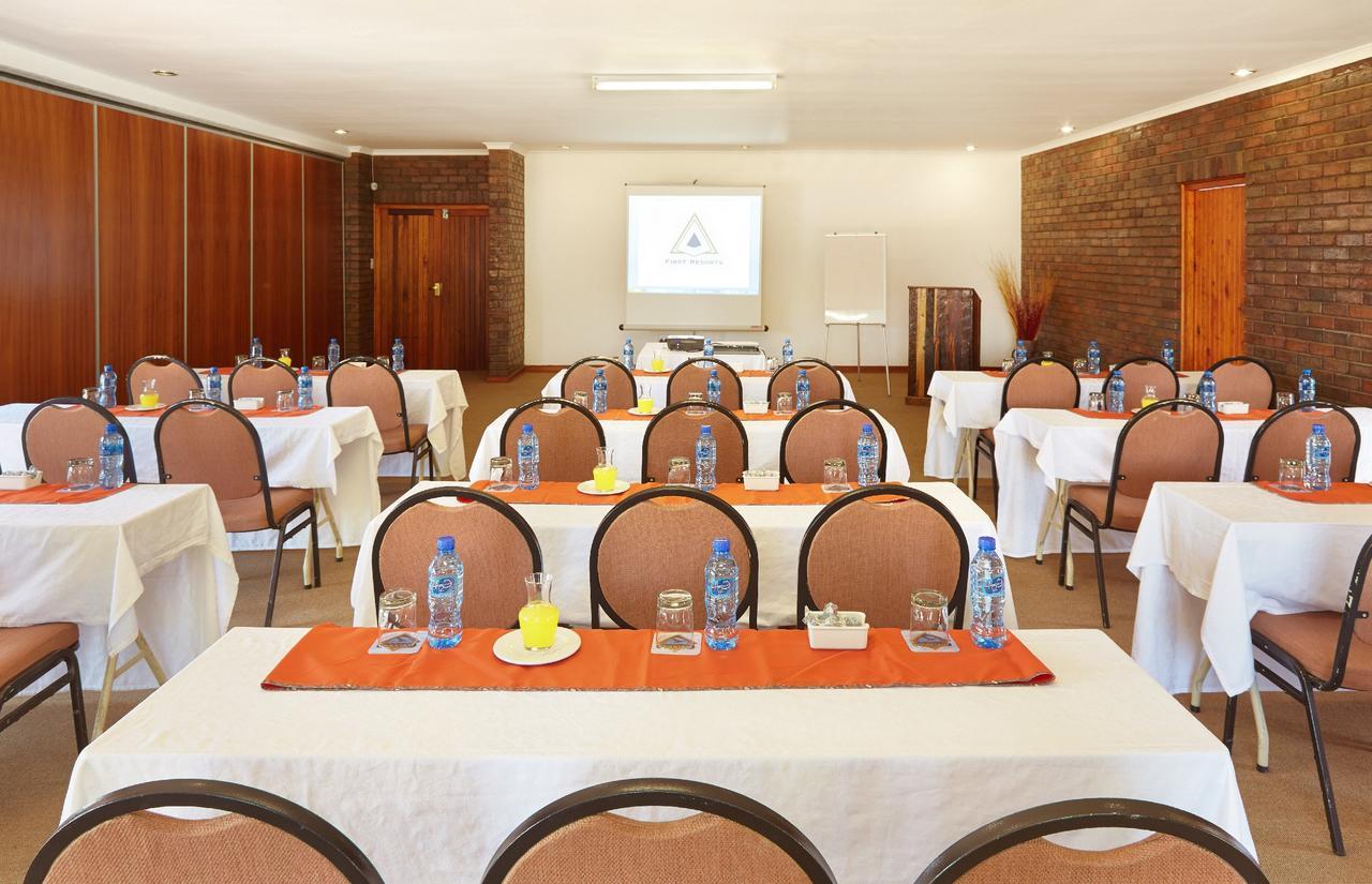 First Group Qwantani Hotel Harrismith Kültér fotó