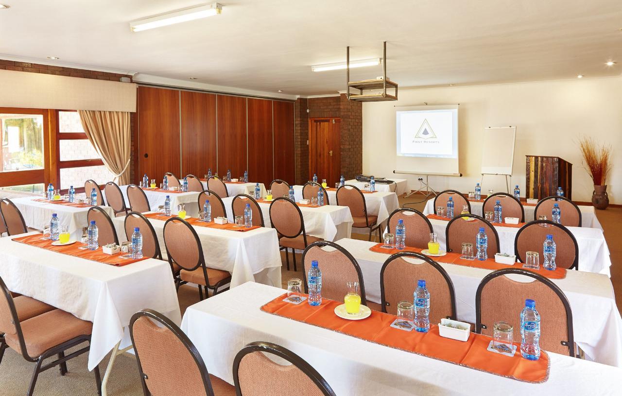 First Group Qwantani Hotel Harrismith Kültér fotó